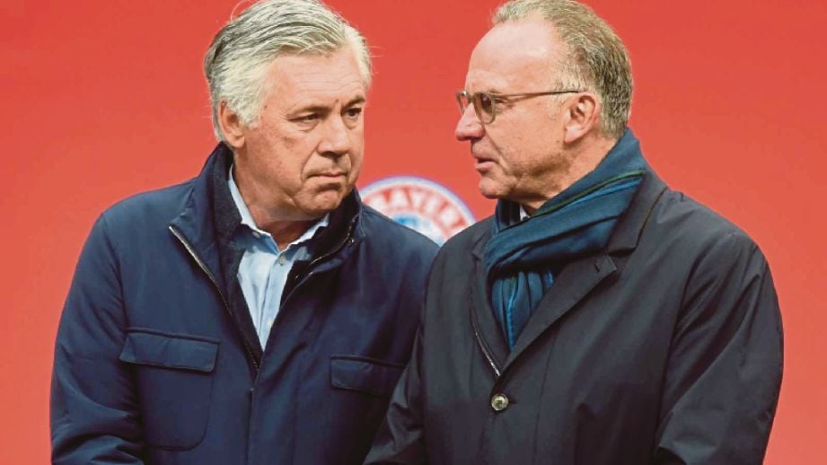   RUMMENIGGE (kanan) tetap sokong Ancelotti.