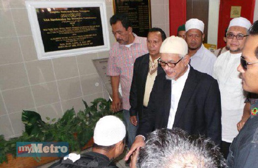 DATUK Seri Abdul Hadi Awang tiba di mahkamah. FOTO Zatul Iffah Zolkiply