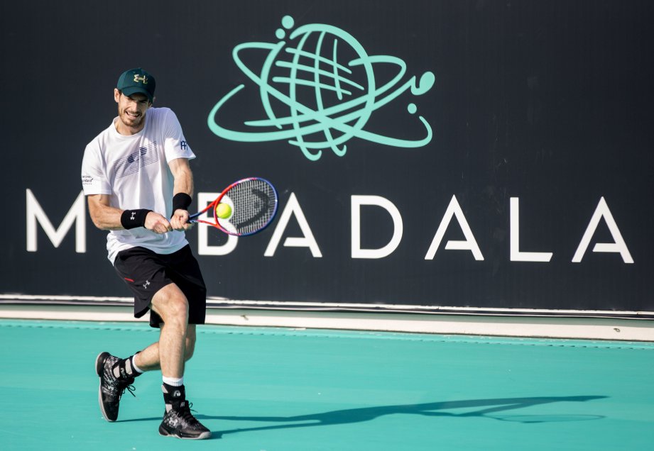 Murray pada sesi latihan di Abu Dhabi. Foto/AFP