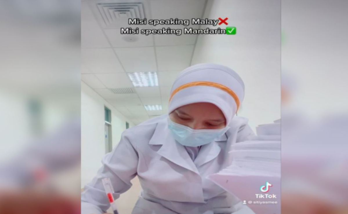 VIDEO yang dimuat naik di TikTok menunjukkan Siti Yasmee Quraisyiah bertutur bahasa Mandarin dengan pesakit.