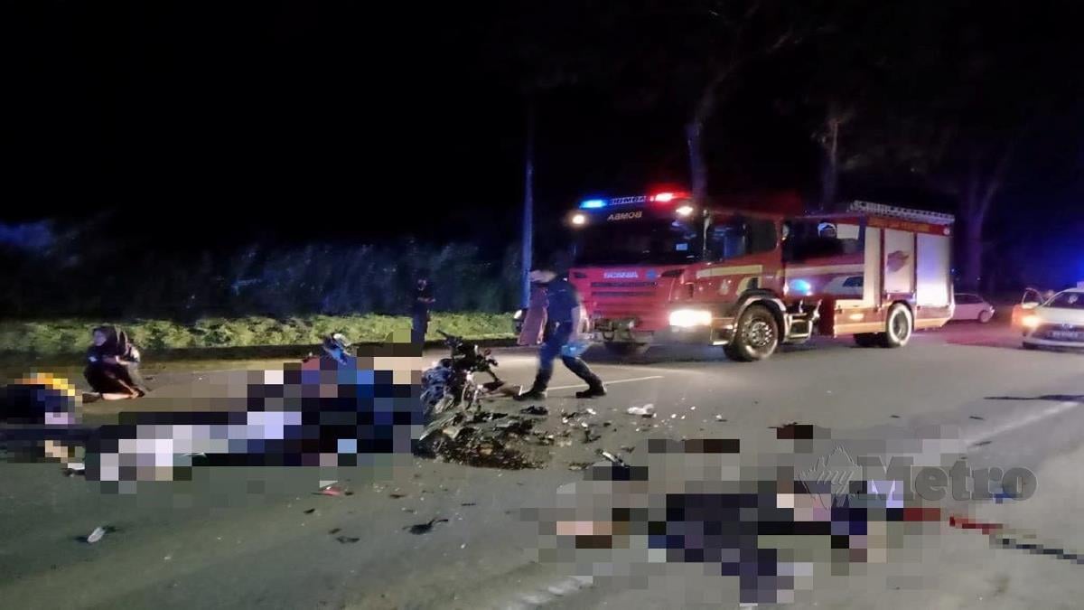 KEADAAN di lokasi kemalangan maut membabitkan dua motosikal di Kampung Kumpulan, Jalan Ulu Melaka, Langkawi. FOTO Ihsan Pembaca