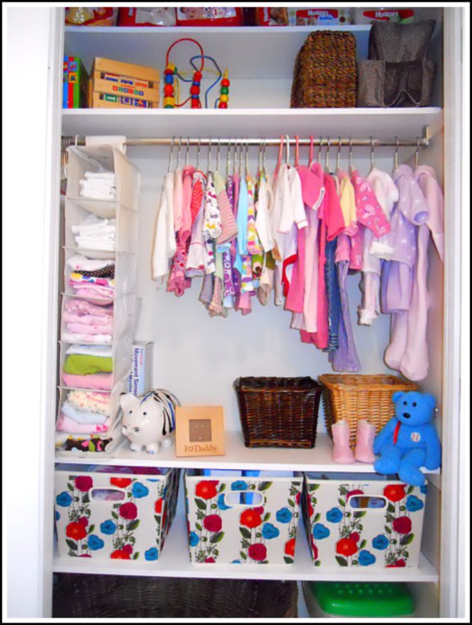 Хранение детской одежды в шкафу