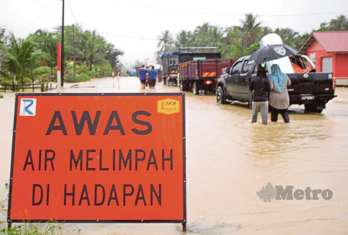 KEADAAN banjir di Pasir Puteh pada 3 Disember lalu. FOTO Bernama