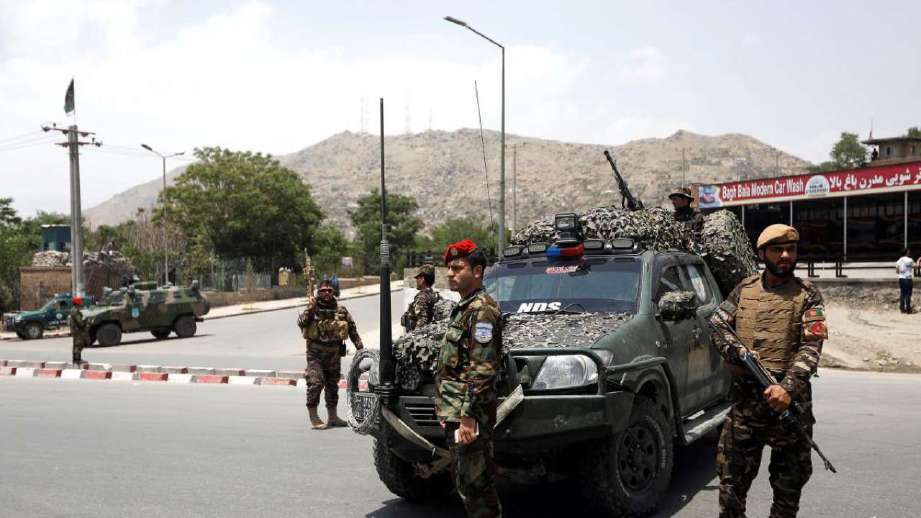 BELUM ada kumpulan militan di Afghanistan mengaku melakukan serangan itu.