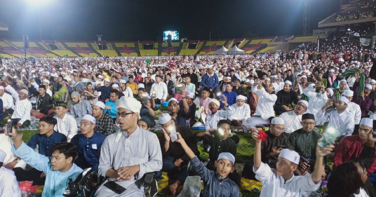 80,000 hadiri Bandaraya Melaka Berselawat