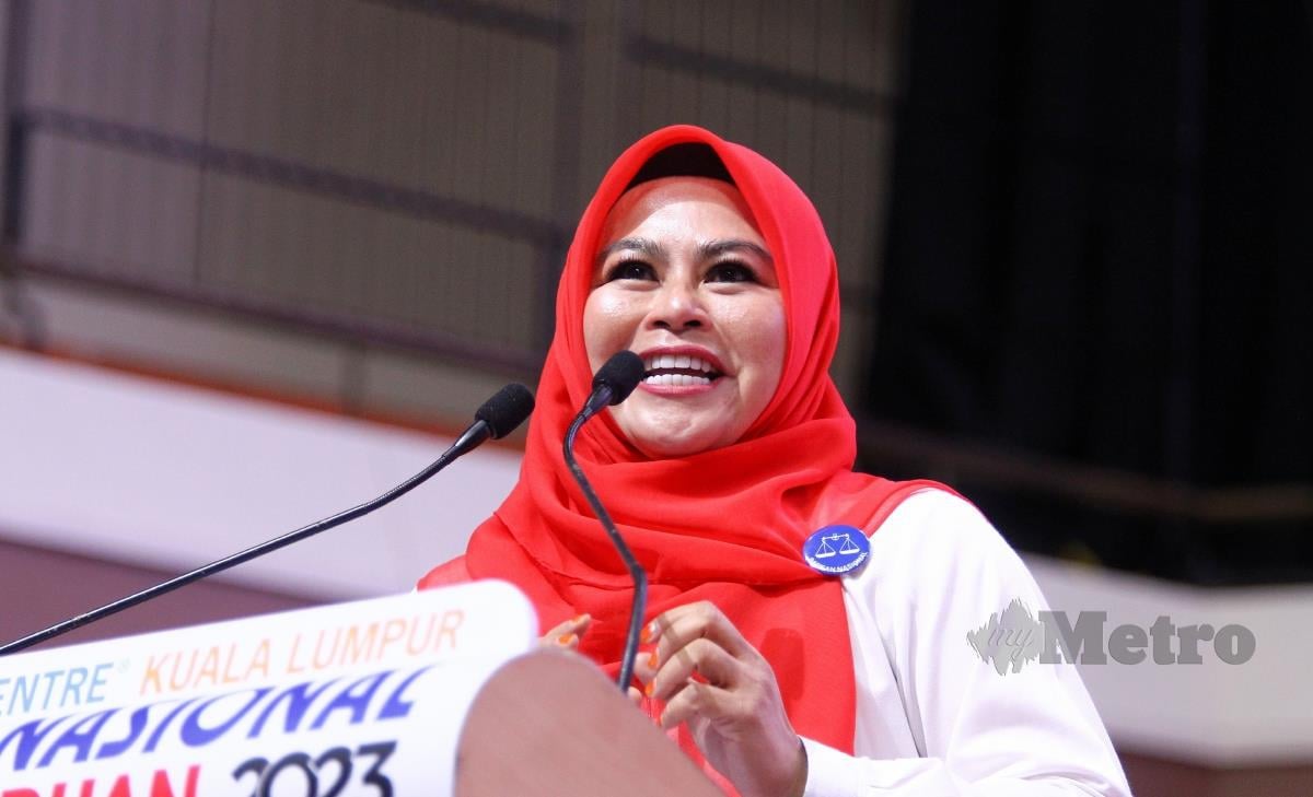 Pengerusi Wanita Barisan Nasional, Datuk Seri Dr Noraini Ahmad ketika Konvensyen Nasional Kerajaan Perpaduan 2023 di Dewan Merdeka, World Trade Centre. FOTO AZIAH AZMEE