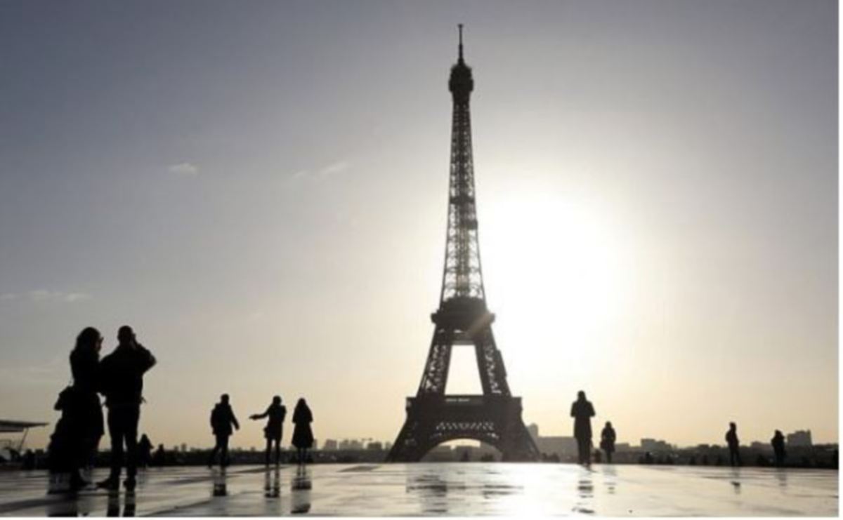 Menara Eiffel . FOTO fail AFP 