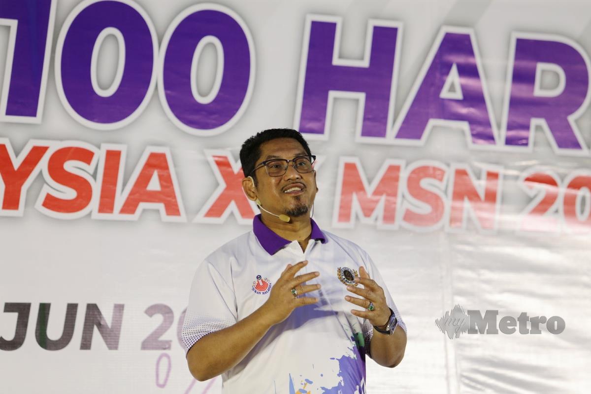 AHMAD Faizal ketika Pelancaran Detik 100 hari Sukan Malaysia 2022 di Putrajaya.  