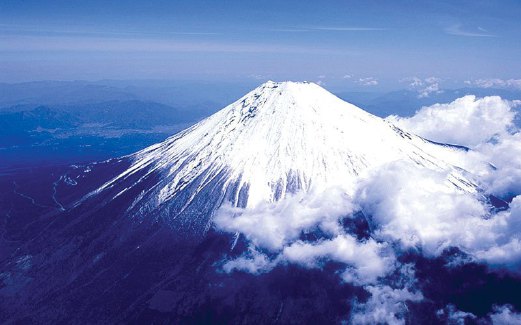 JIKA melancong ke Tokyo, anda pasti disambut dengan pemandangan Gunung Fuji.