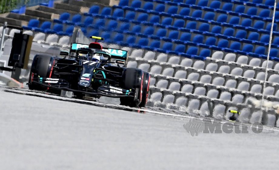 BOTTAS membuktikan Mercedes sudah bersedia mengusai GP Austria selepas meraih petak utama di Spielberg. FOTO AFP