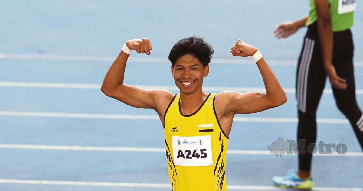 AZEEM berwaspada menjelang perlumbaan akhir acara 100m lelaki di Stadium Nasional Bukit Jalil, esok. FOTO HAZREEN MOHAMAD