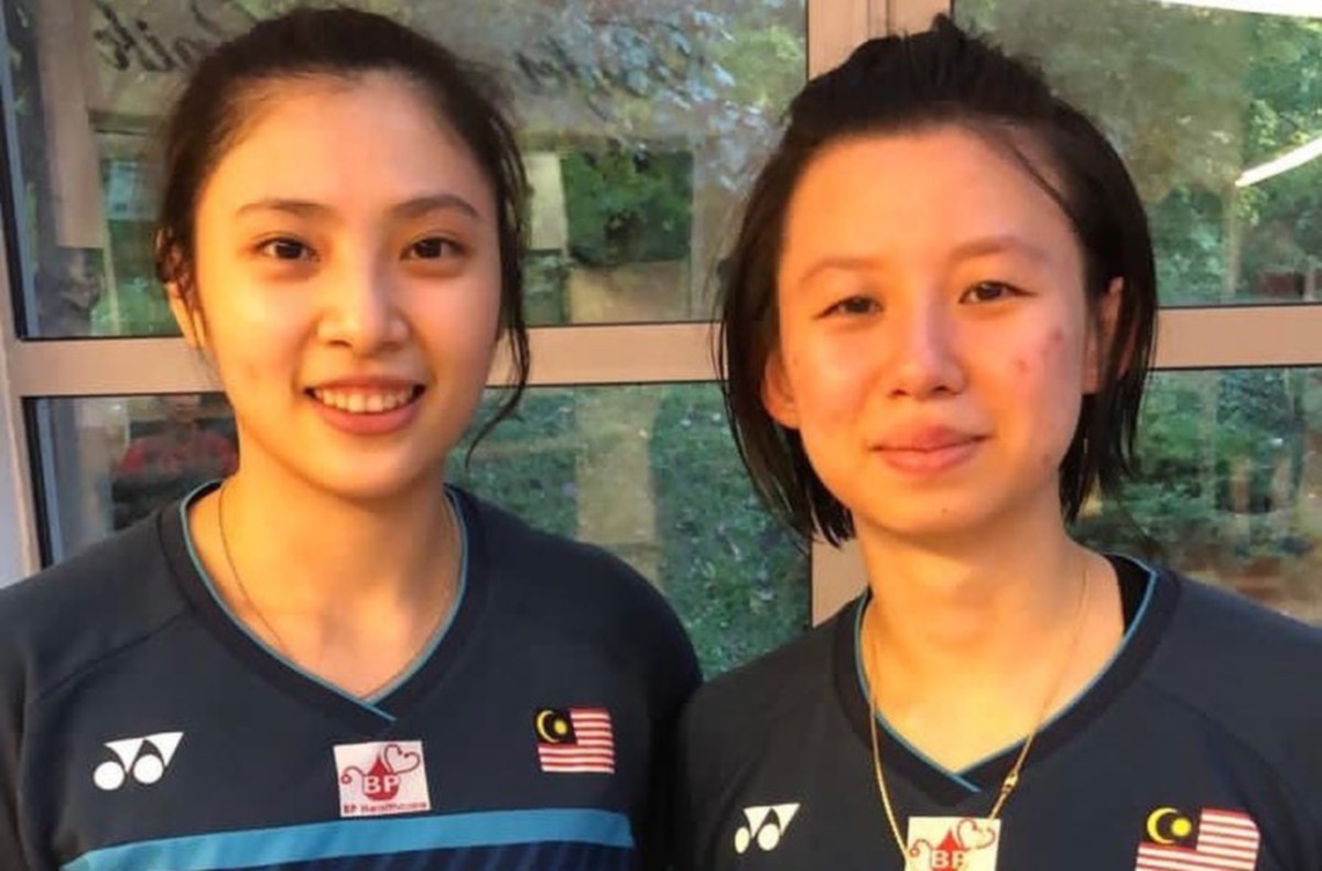 ANNA (kanan) dan Mei Xing berjaya menyelamatkan maruah Malaysia selepas merangkul kejuaraan Terbuka Czech sebentar tadi. FOTO Ihsan Persatuan Badminton Malaysia