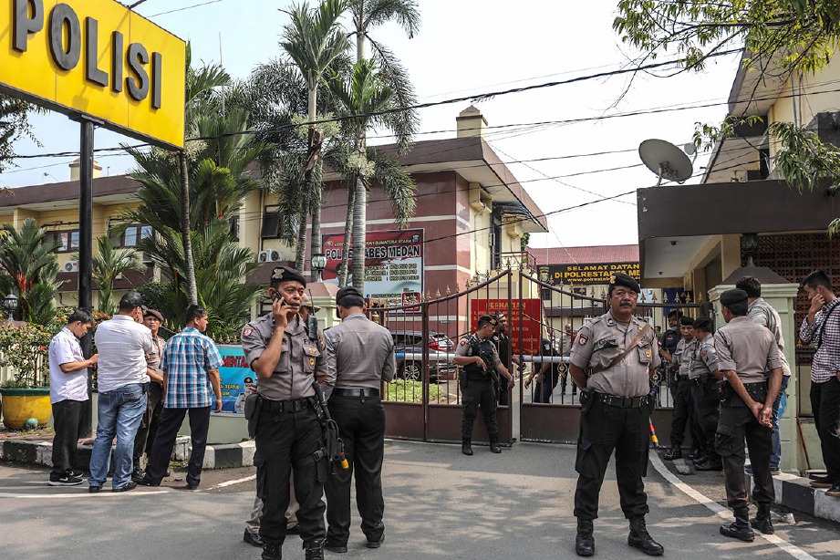 Enam cedera letupan bom di Medan  Harian Metro