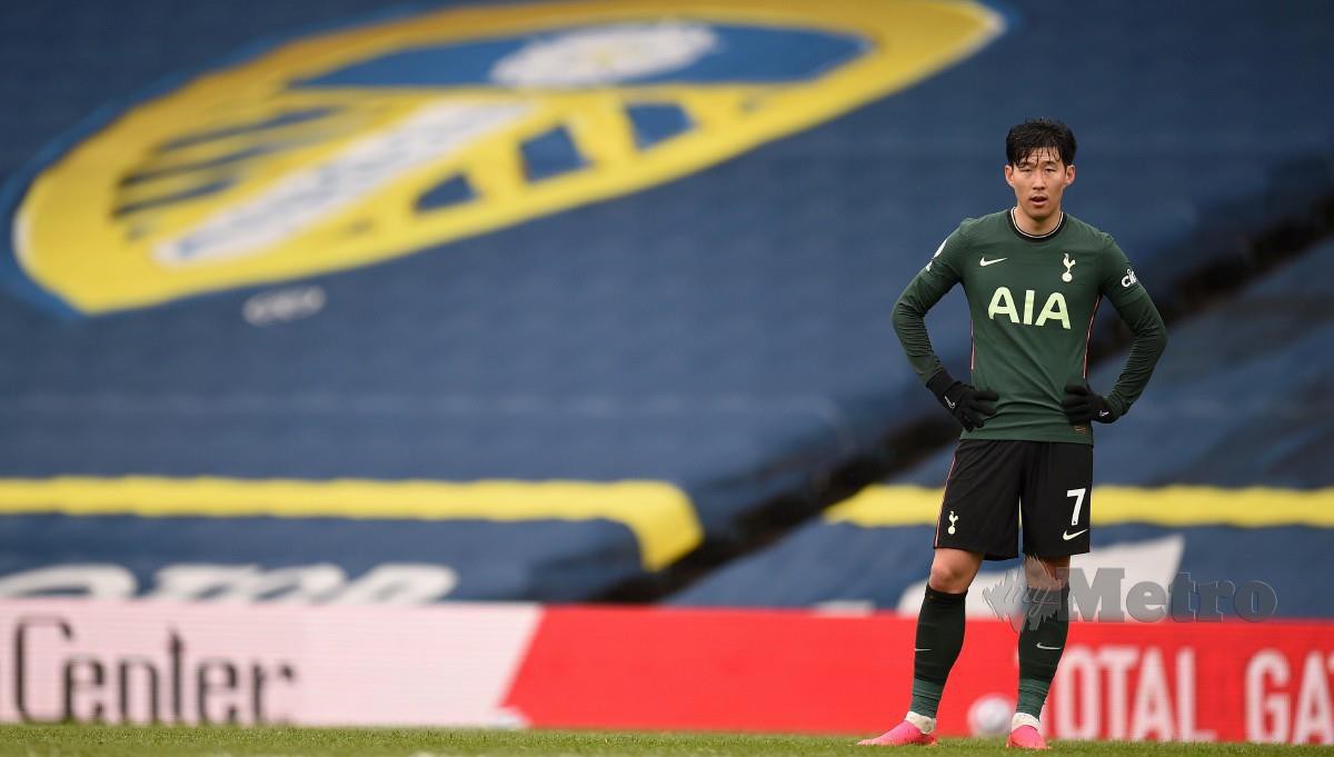 HEUNG Min jelas kecewa selepas Spurs tumpas kepada Leeds. FOTO EPA
