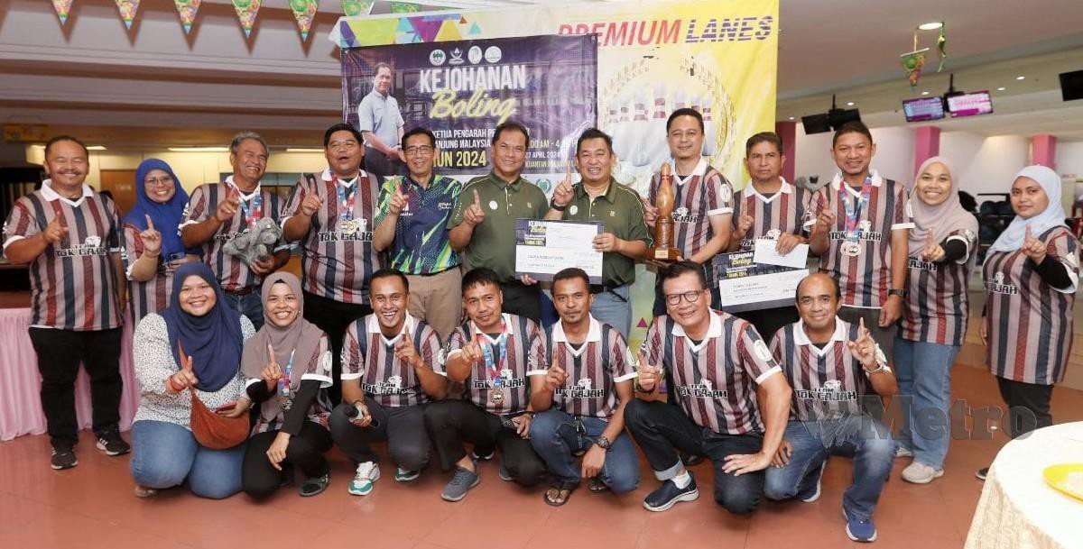 JPNP A muncul juara kejohanan boling Piala KPPSM 2024 di Kuantan Premium Lanes. FOTO MOHD RAFI MAMAT