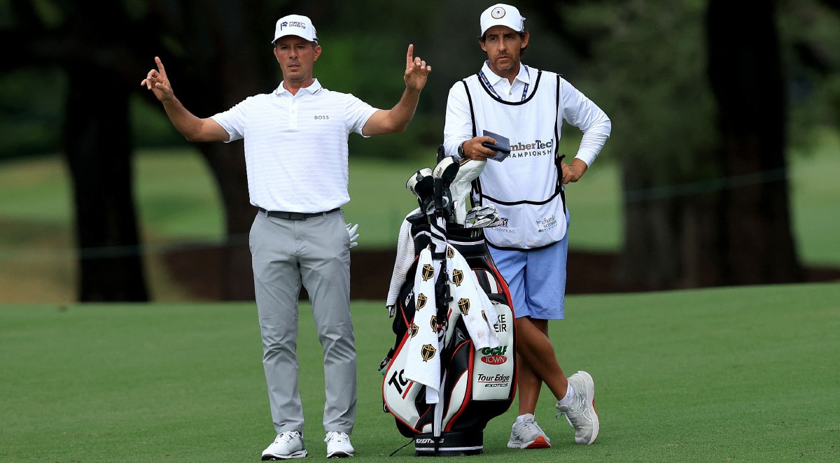MIKE Weir antara pemain yang beraksi dalam Jelajah PGA AS. FOTO AFP