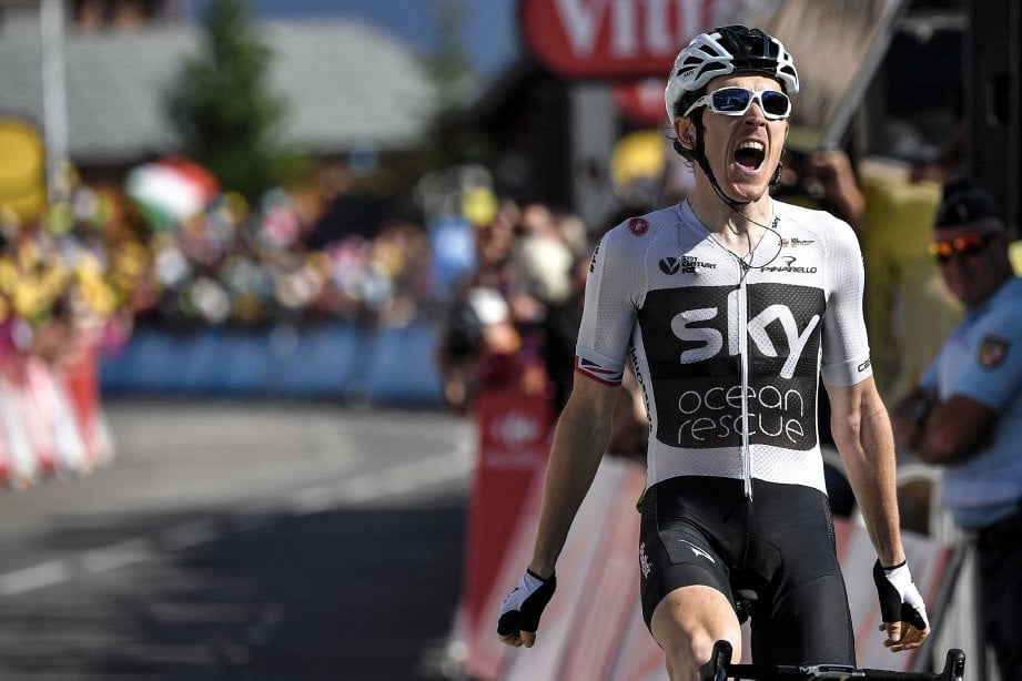 GERAINT Thomas meraikan kemenangan peringkat 11 Tour de France. Foto/AFP 