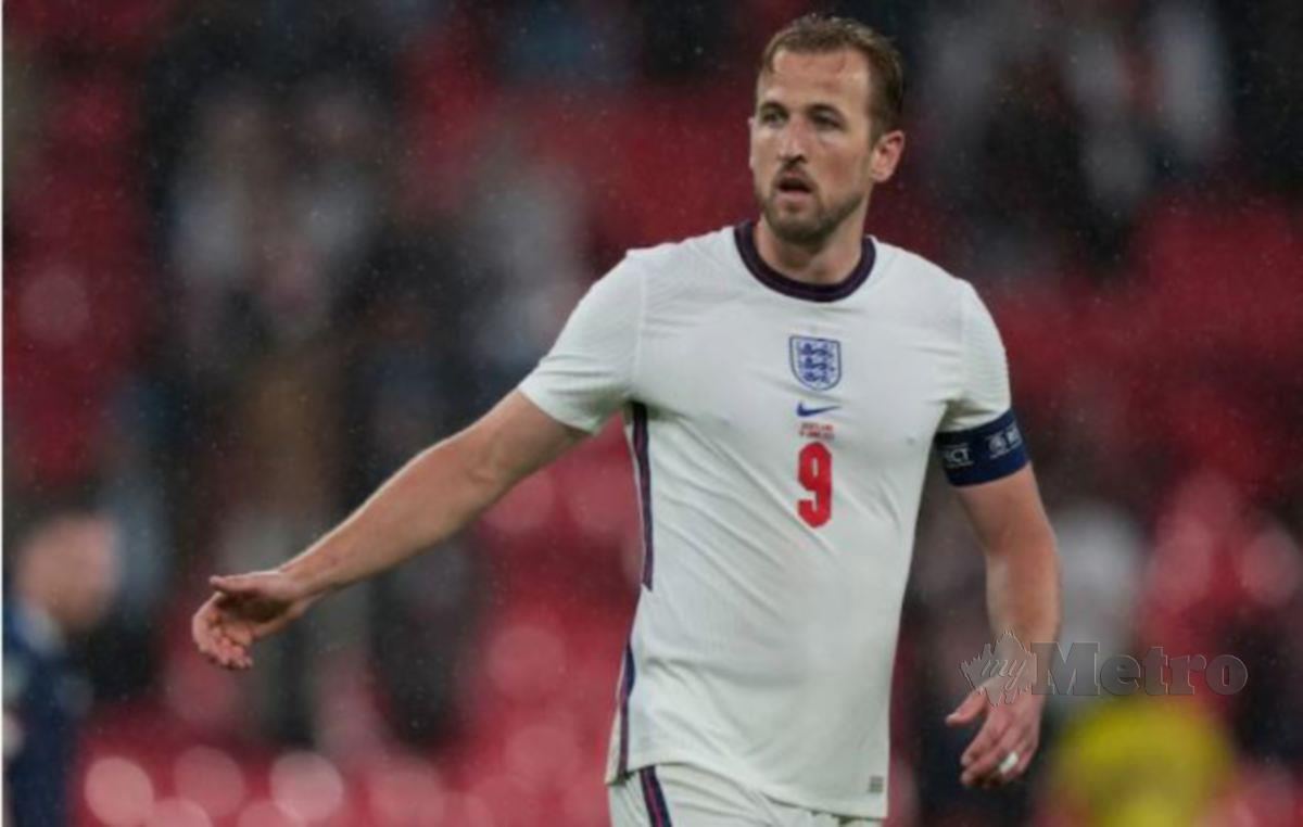 HARRY Kane kini menjaringkan empat gol buat England di Euro 2020 dan mengetuai pasukan di final menentang Itali di Wembley, hari ini. - FOTO AFP 