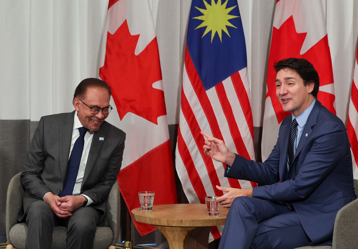 ANWAR bertemu Trudeau membincangkan kaedah memperkukuh perdagangan dan pelaburan dua hala antara kedua-dua negara. FOTO Bernama 