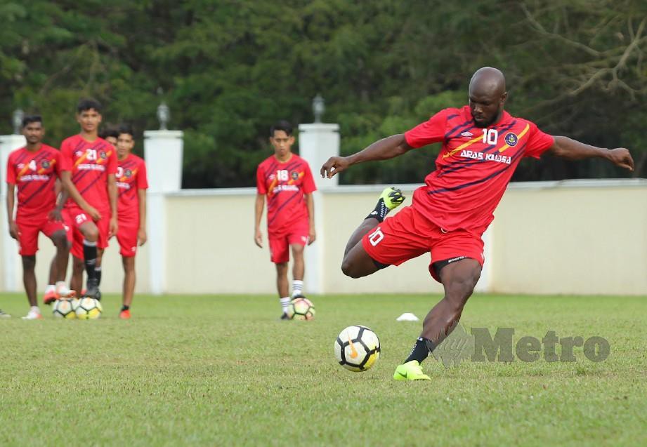 NWAKAEME menjaringkan empat gol bersama Pahang setakat ini. 