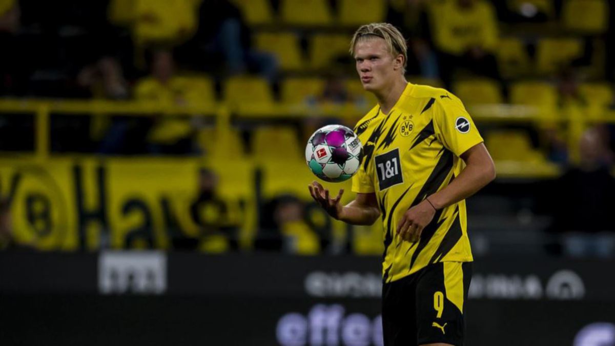 Bintang Borussia Dortmund, Erling Braut Haaland mengalami kecederaan. FOTO Agensi