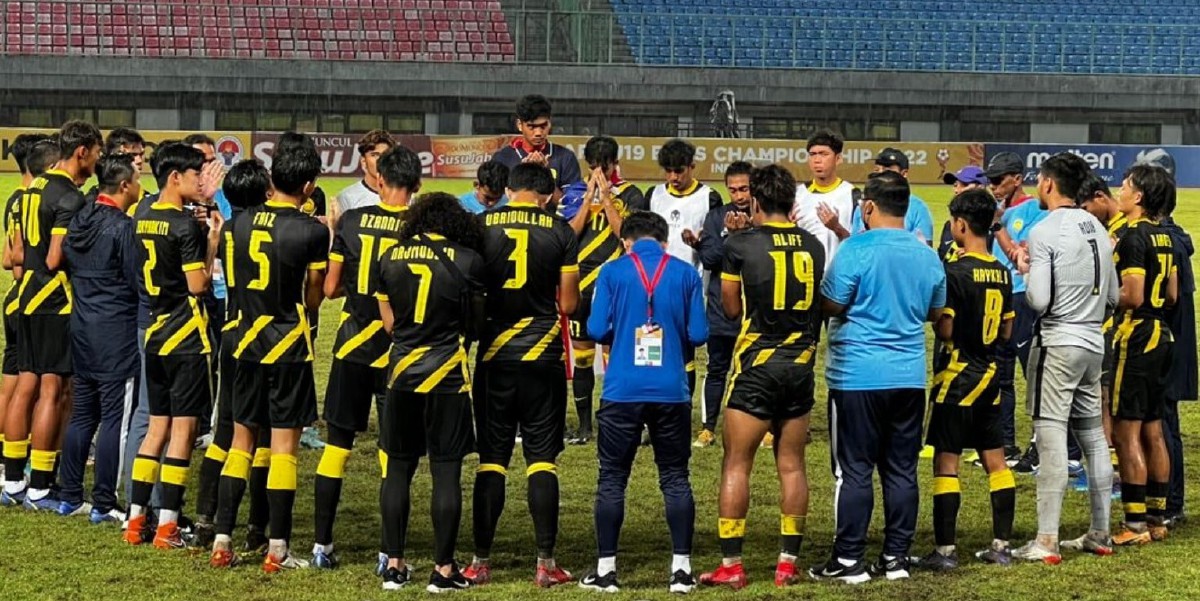 MALAYSIA menewaskan Laos 2-0 pada final kejuaraan B-19 AFF 2022 di Stadium Patriot Candrabhaga di Bekasi semalam. FOTO Ihsan Persatuan Bolasepak Malaysia