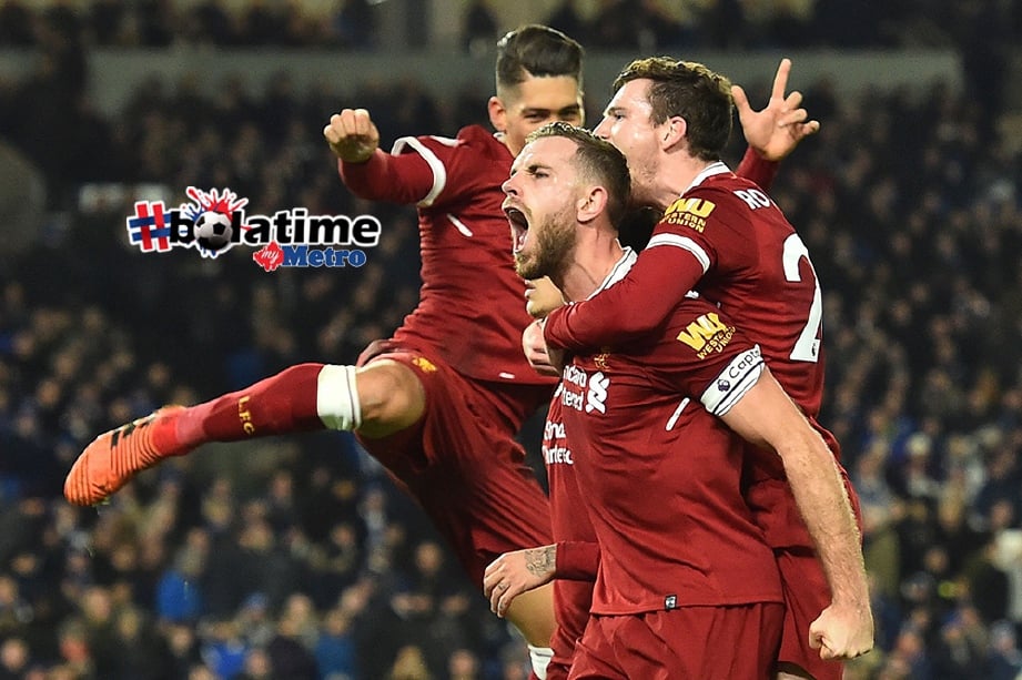 PEMAIN Liverpool meraikan kemenangan selesa ke atas Brighton. FOTO/AFP 
