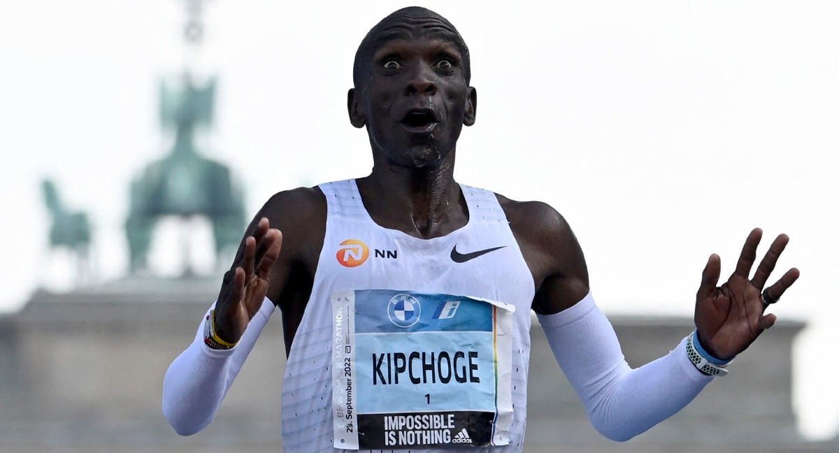 KIPCHOGE mahu catat sejarah di Maraton Boston. FOTO AFP 