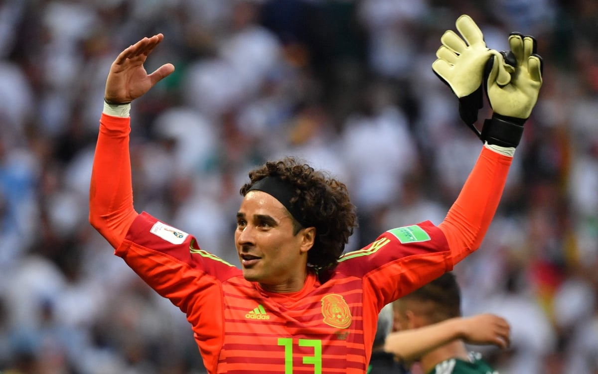 OCHOA meraikan kemenangan 1-0 Mexico ke atas Jerman di Piala Dunia Rusia 2018. FOTO fail AFP 