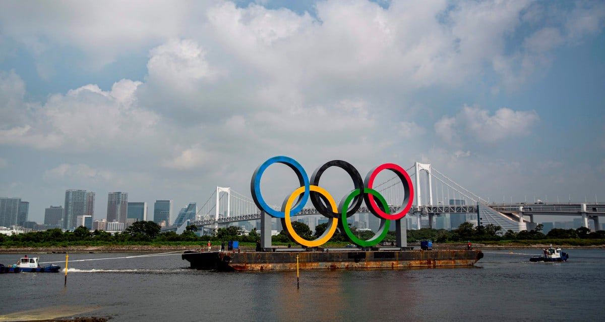 Simbol Olimpik di Tokyo Waterfront. FOTO AFP