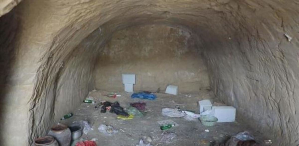 LIU Moufu tinggal di gua ini selama 14 tahun. FOTO Agensi 