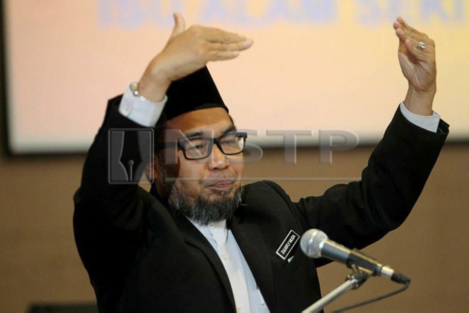 MUFTI Terengganu, Datuk Dr Zulkifly Muda.
