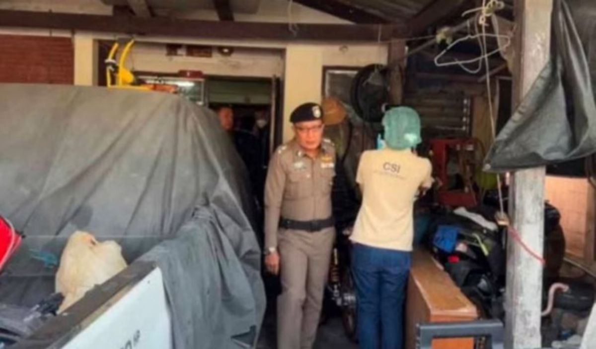 POLIS melakukan pemeriksaan di rumah suspek. FOTO Yayasan Ruamkatanyu