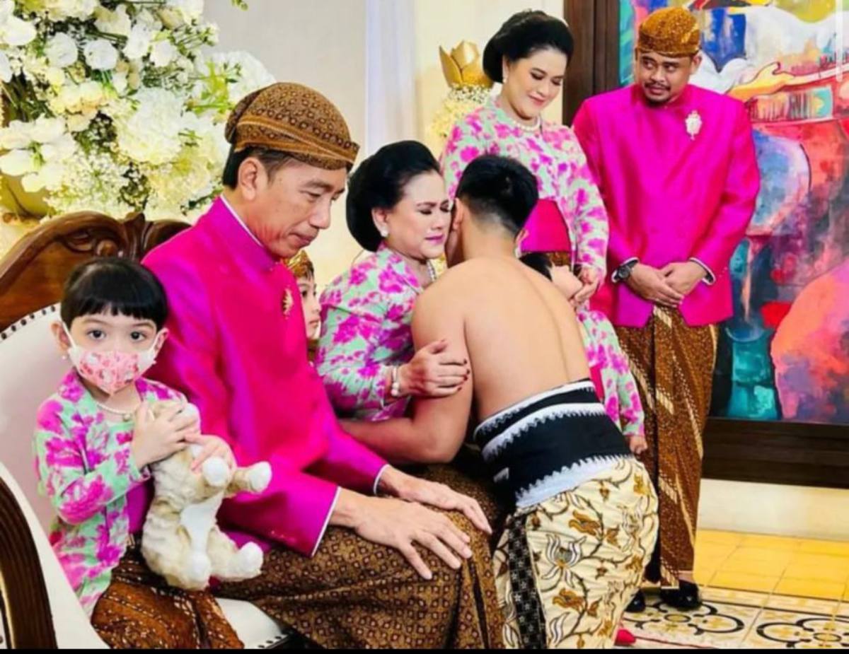 GAMBAR dimuat naik Jokowi di IG sempena majlis perkahwinan anak lelakinya, Kaesang. FOTO IG Jokowi