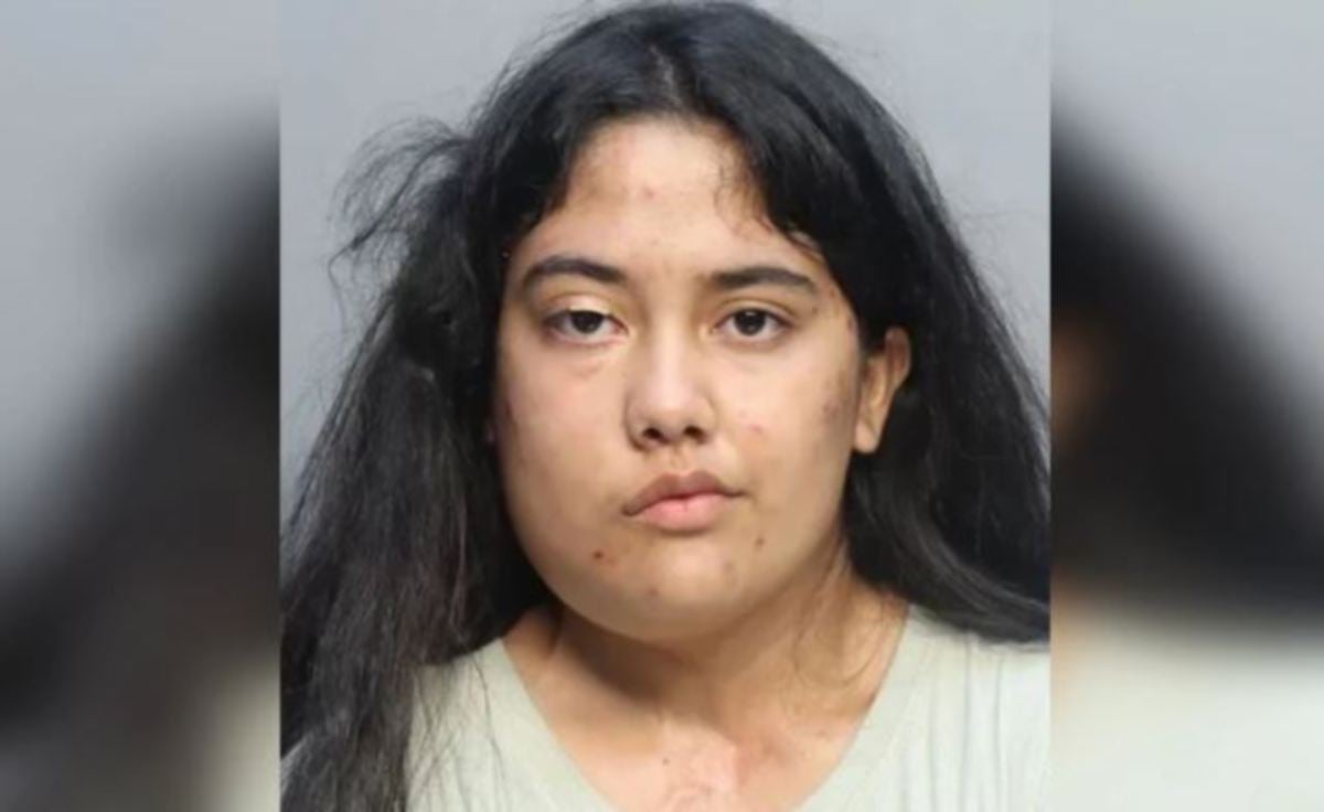 JAZMIN Paez, 18, ditangkap pada Selasa dan didakwa atas tuduhan berhubung pembunuhan peringkat pertama. FOTO NBC