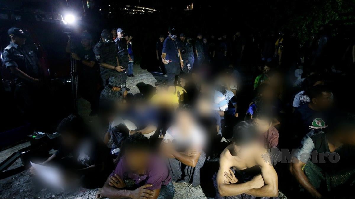 SERAMAI 124 warga asing ditahan untuk pemeriksaan terdiri daripada warga Myanmar, Indonesia dan India. FOTO Eizairi Shamsudin