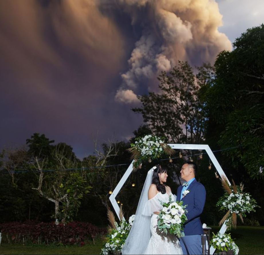 GAMBAR majlis perkahwinan Chino Vaflor dan Kat Bautista menarik perhatian warganet. FOTO Agensi 