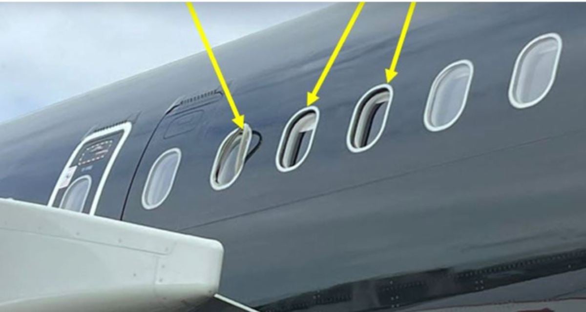 FOTO menunjukkan tingkap rosak pada pesawat berkenaan. FOTO Agensi 