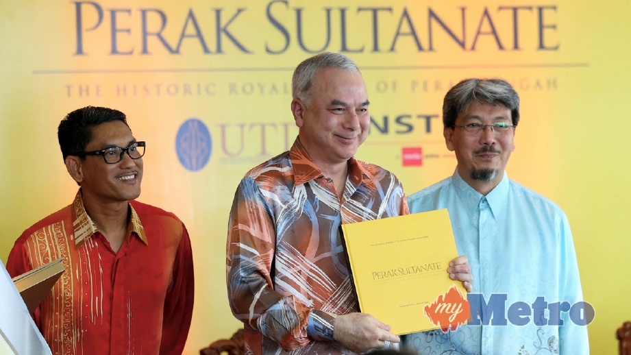 Sultan Nazrin lancar buku sejarah Kesultanan Perak ...