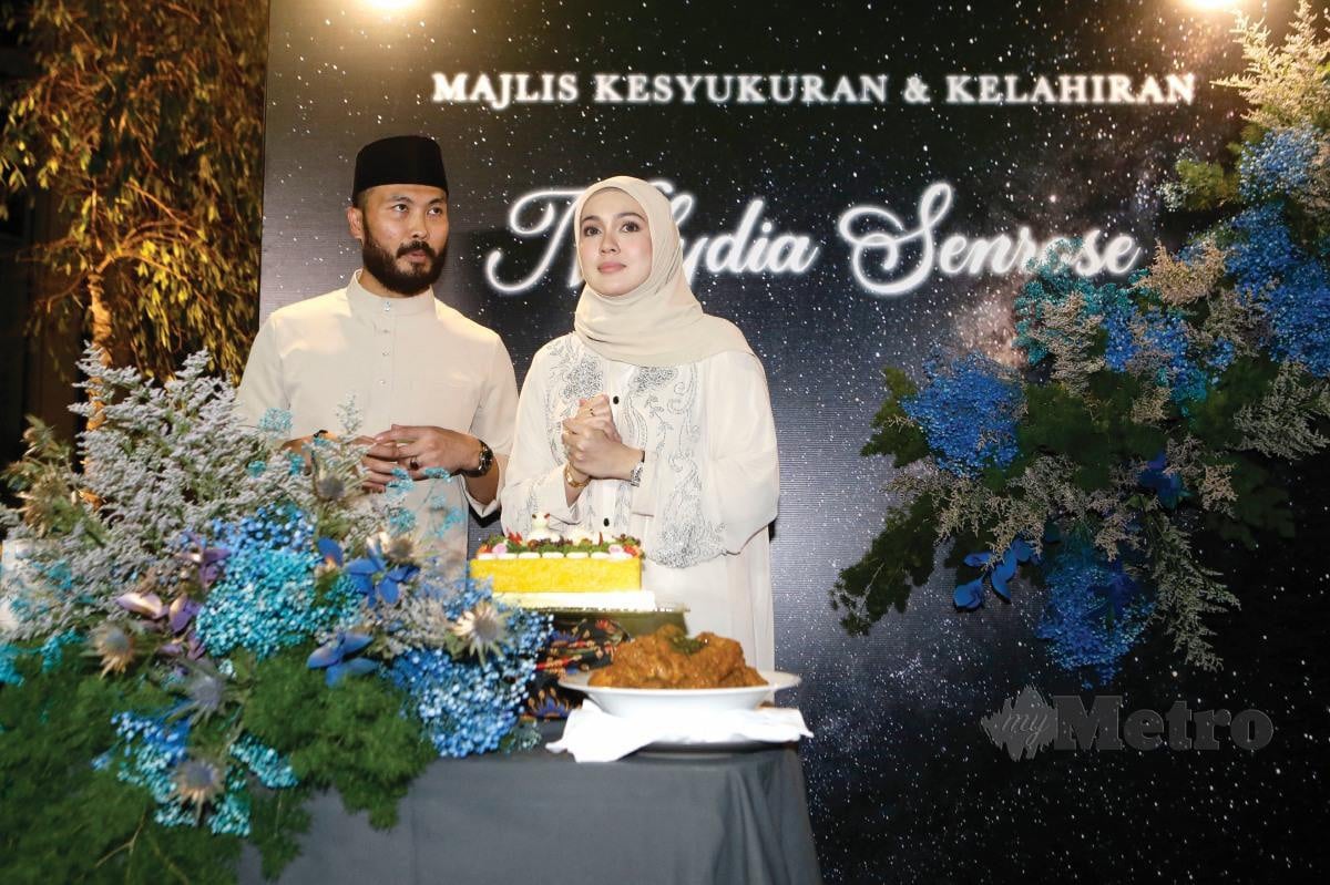NELYDIA dan suami, Mohd Hafez Halimi bersyukur dapat mengerjakan haji baru-baru ini.