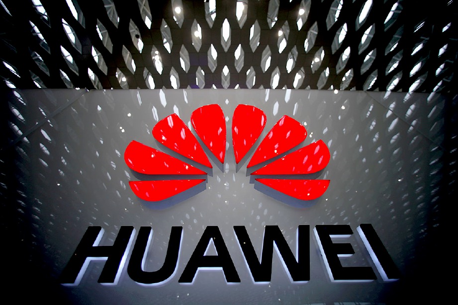 HUAWEI dianggap sebagai peneraju kepada teknologi 5G. FOTO Reuters