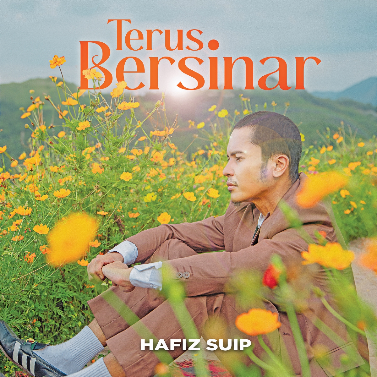 TERUS Bersinar lagu single terbaru Hafiz.