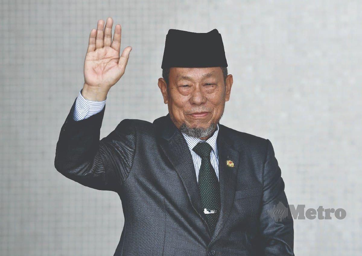 Dewan Undangan Negeri (DUN) Terengganu hari ini sebulat suara meluluskan usul melantik semula Husain Awang sebagai Ahli Dewan Negara. FOTO GHAZALI KORI