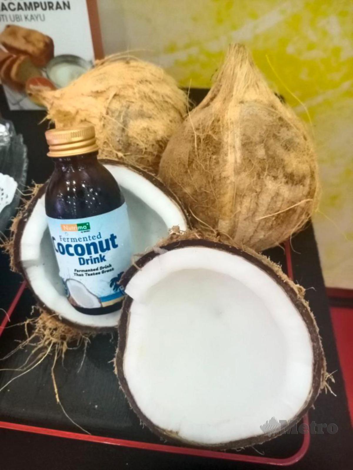 PRODUK air kelapa fermentasi berjaya dihasilkan.