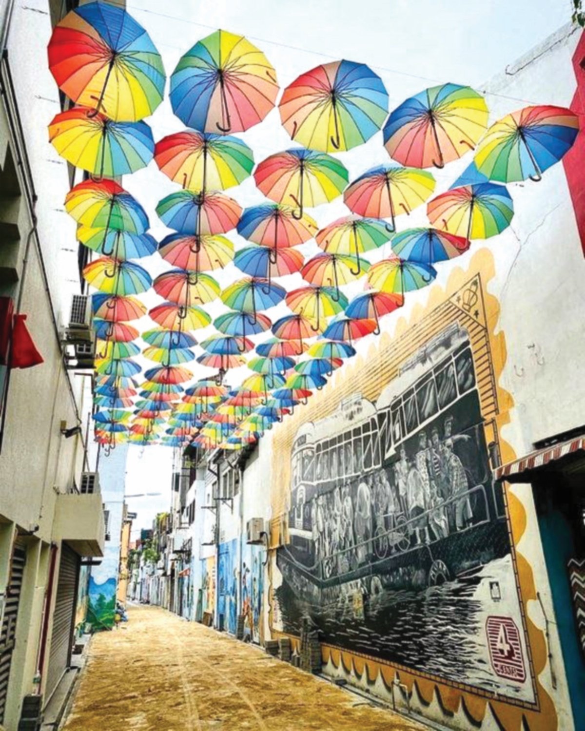 MAHARANI Mural Lane untuk penggemar seni dan budaya. 