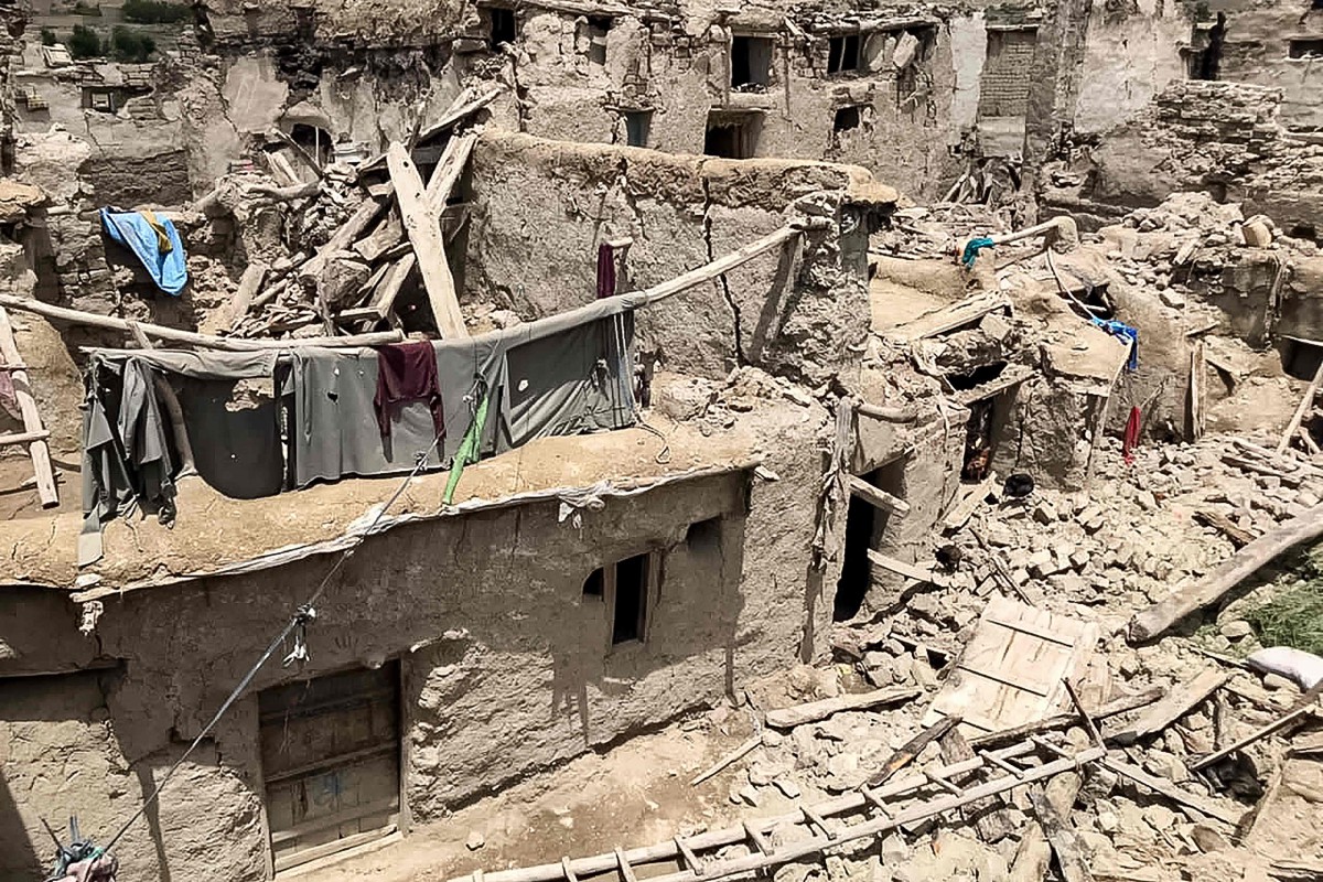 KEADAAN rumah di daerah Gayan, wilayah Paktika, yang rosak akibat gempa. FOTO AFP