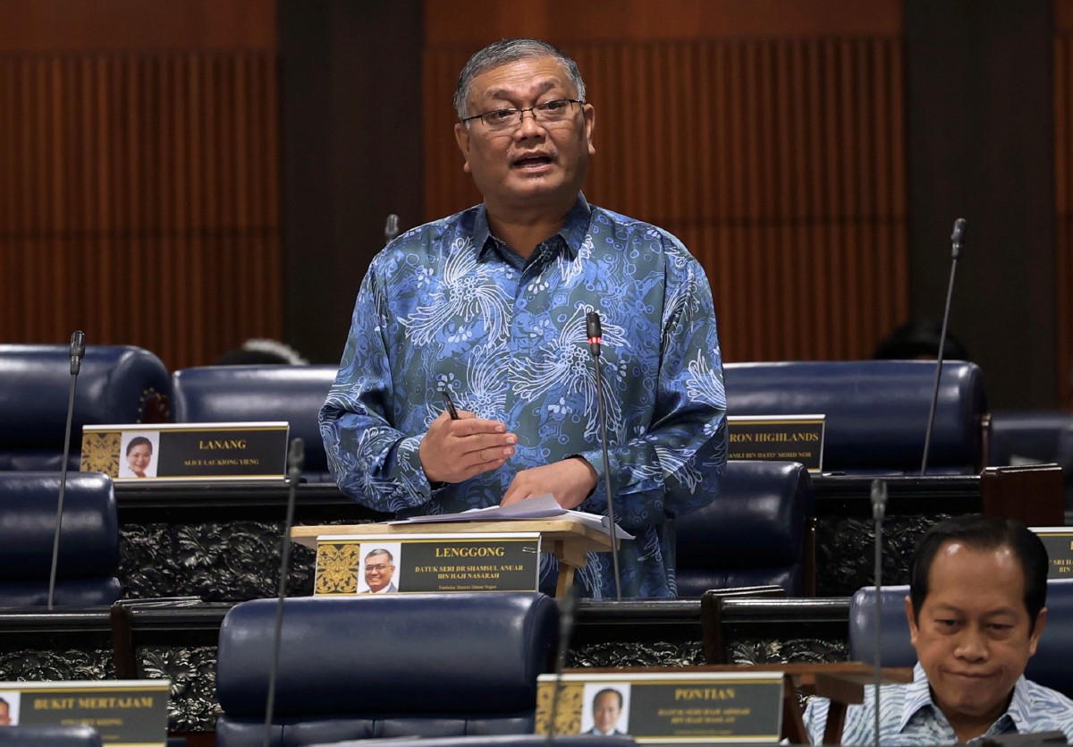 DATUK Seri Dr Shamsul Anuar Nasarah ketika menghadiri Persidangan Dewan Rakyat di Bangunan Parlimen hari ini. FOTO Bernama
