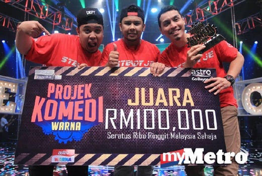 Kumpulan Bora membawa pulang wang tunai RM100,000 dan trofi. FOTO Mohd Azren Jamaludin 