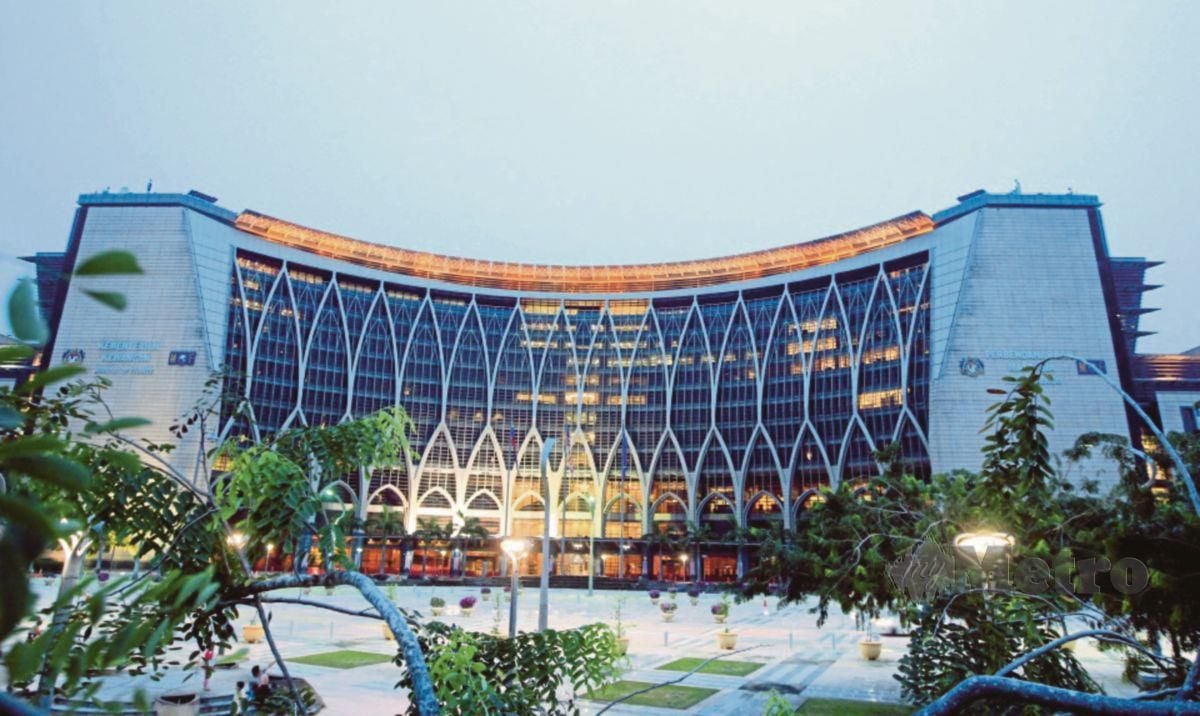 Bangunan Kementerian Kewangan Putrajaya. 