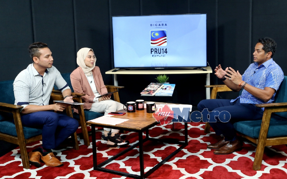 Khairy ketika diwawancara slot Bicara Jom Undi di studio NSTP. FOTO Halimaton Saadiah Sulaiman 